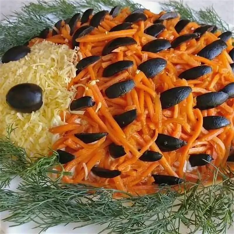 Салат ежик с корейской морковкой и курицей. Салат ежик. салат ёжик с корейской морковкой. салат ёжик рецепты.