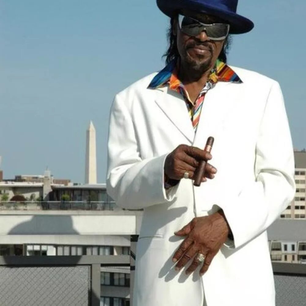 Chuck Brown. Известные Певцы в стиле ФОНК. Chuck Brown Let me know. Музыка сол Браун Мистер. Слушать песни браун