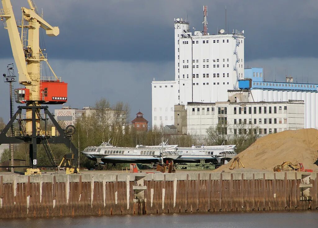 Речной порт Рыбинск. Рыбинский грузовой порт. Грузовой порт Рыбинск. Метеоры Рыбинск порт. Рыбинский порт