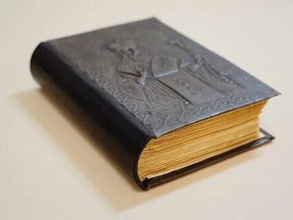 Книга переплете стоит рублей