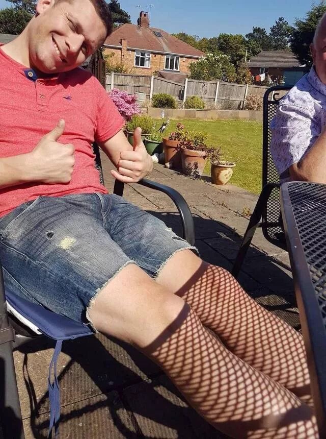 Картинки показалось. Юмор из жизни. Если друг оказался вдруг юмор. Смешные надписи на заборах. Смешные фото показалось.