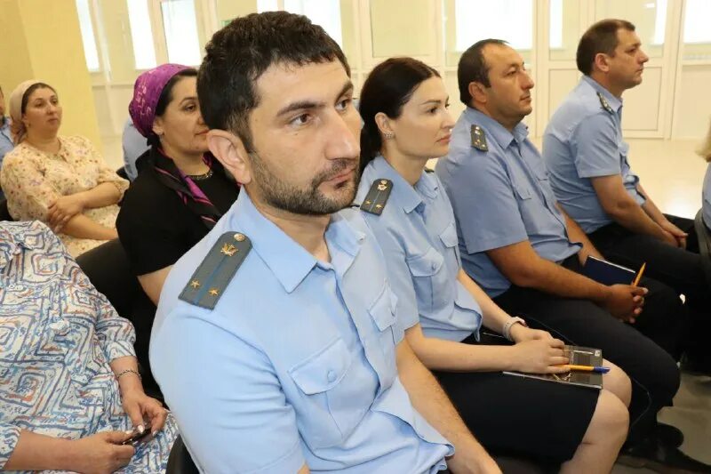 Субейна рагимова. Уфссп карачаево черкесской республики. Прокуратура королев московской области еремина. Ильгам рагимов алиева. Урусов судебные приставы кчр.