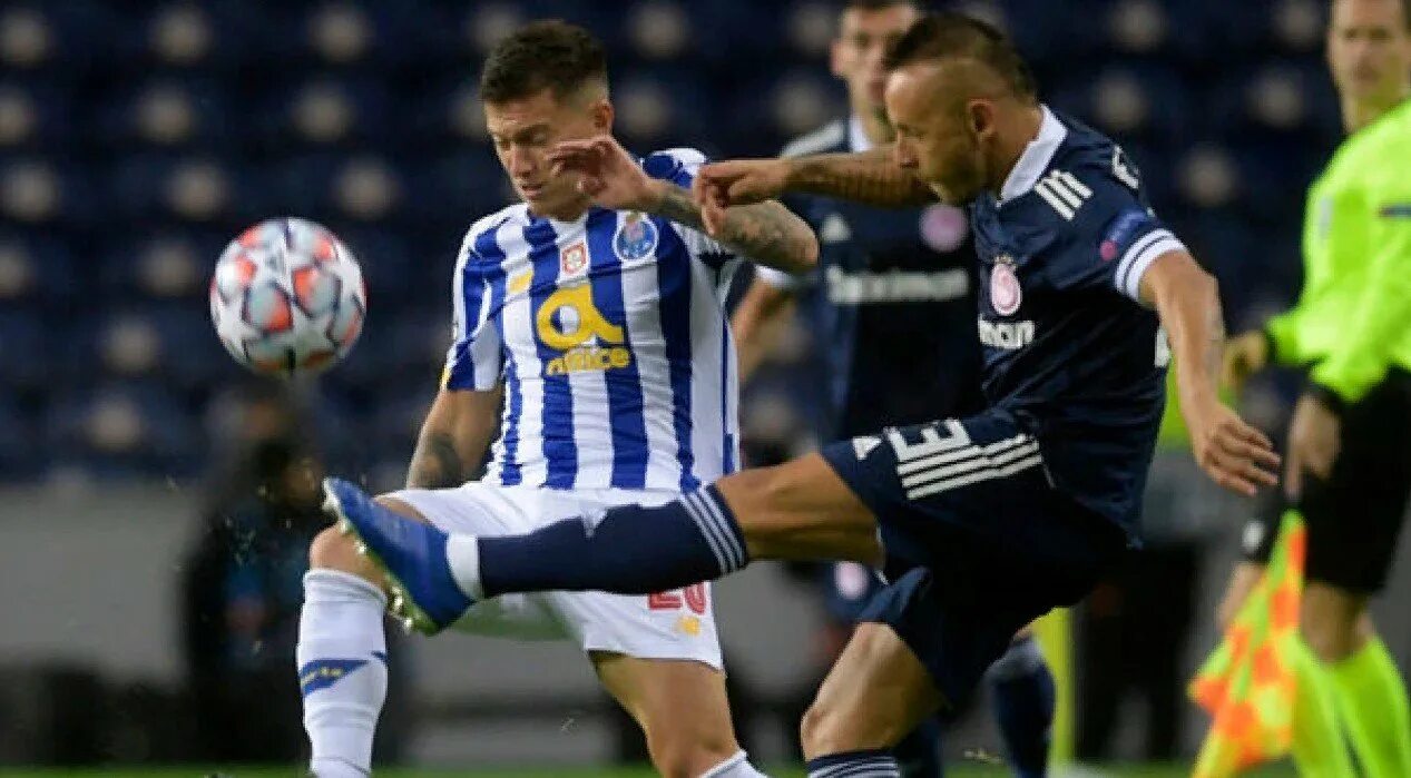 Арока фк. Португалия. Фк порту команда 2022 full hd. Порту арока прогноз. Caragos.