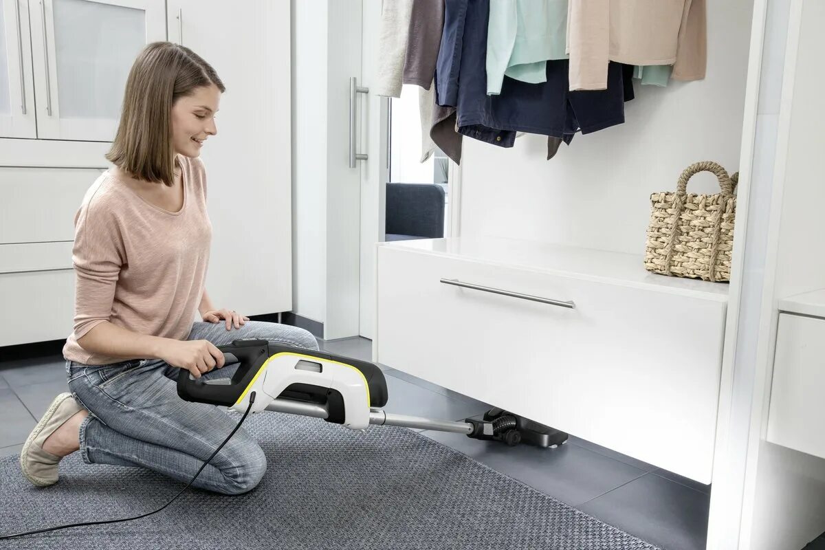 Включи пылесос сухую уборку. Пылесос karcher vc 5. пылесос karcher vc 5 premium. karcher vc 6 premium. керхер для домашней уборки пылесос.