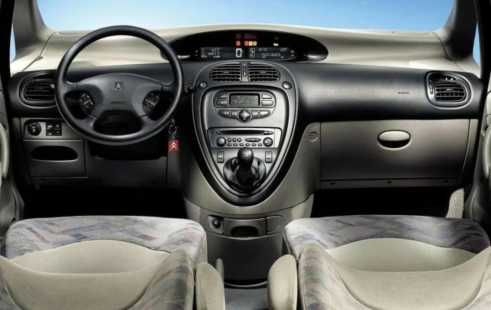 Панель ситроен ксара. Citroen xsara picasso. citroen xsara picasso 2001. ситроен xsara picasso 2000. ситроен xsara picasso 2001.
