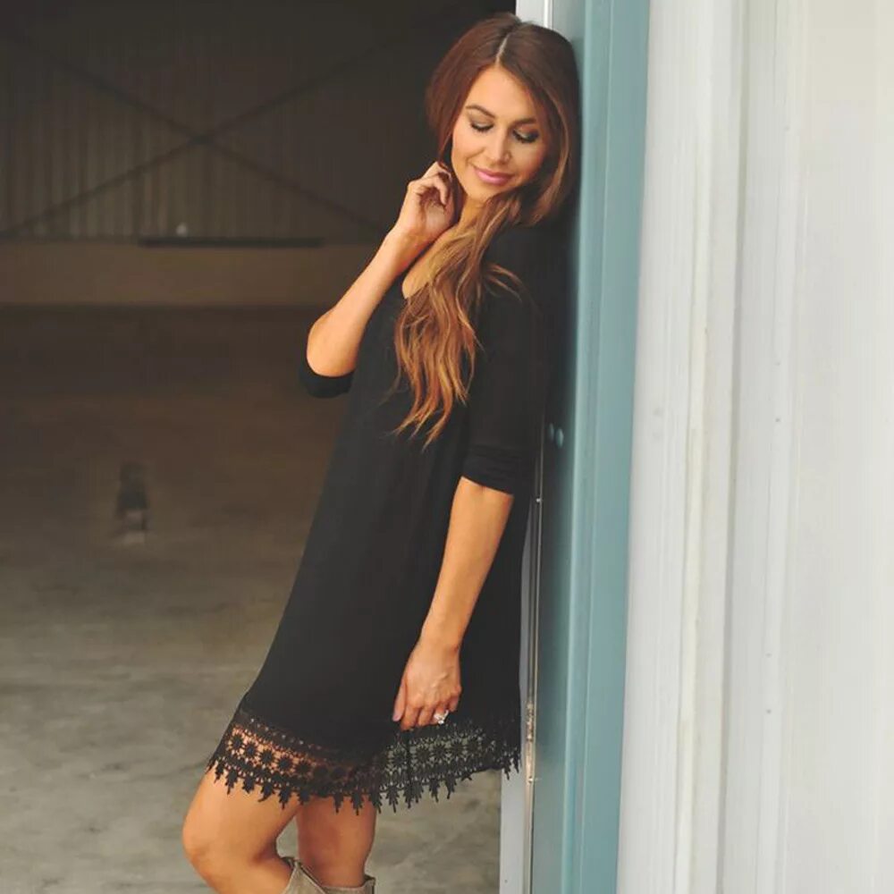 кружево по низу. кружевная юбка zara. бежевая юбка с кружевом. платья отделанные кружевом. платья с кружевной отделкой.