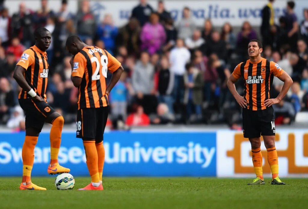 Hull city. Халл Сити форма. Халл Сити 2013 2014. Marlon King Халл Сити. Тесар Халл Сити.