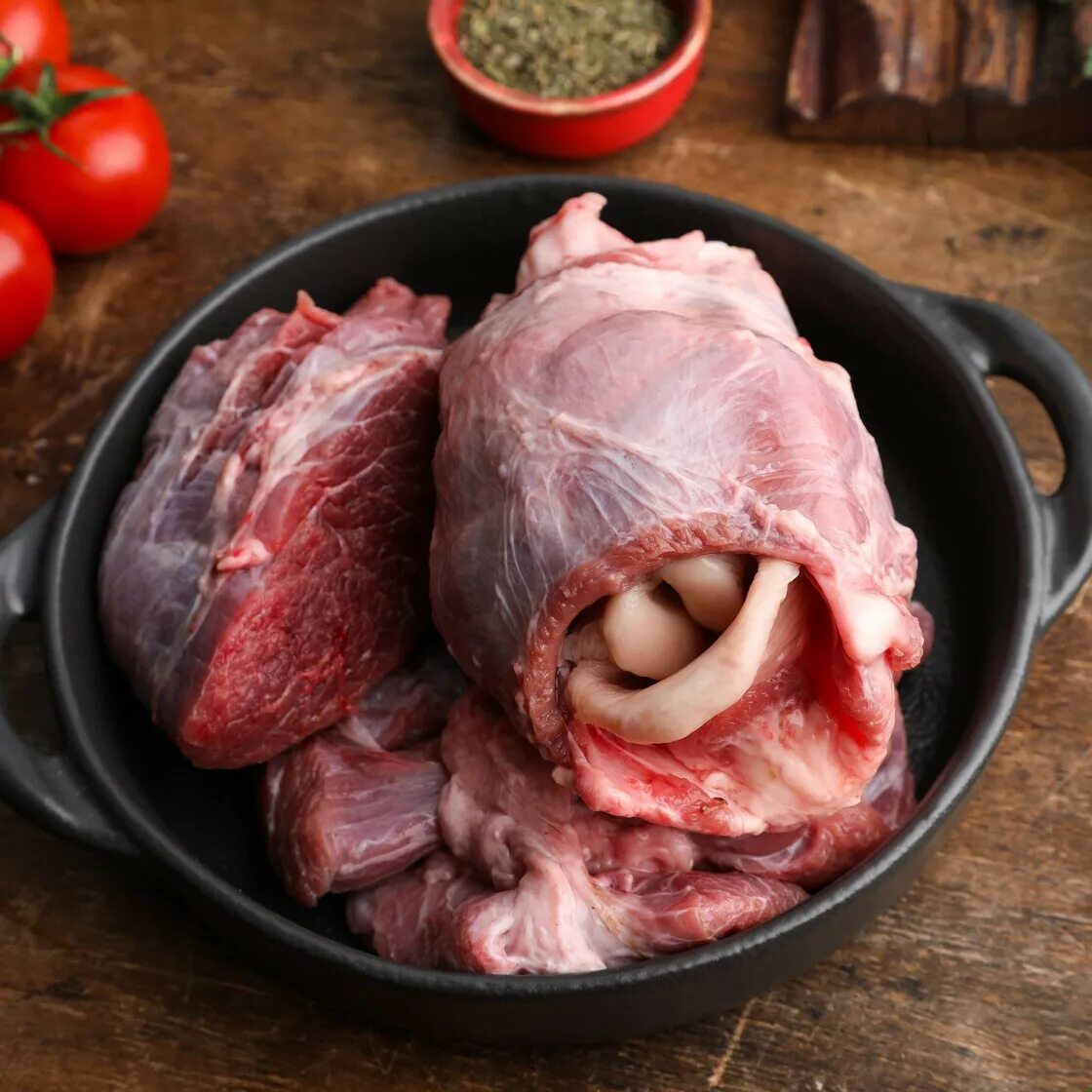 Приготовил необычные свиные субпродукты. Бюджетный деликатес обошелся в 100 рубл