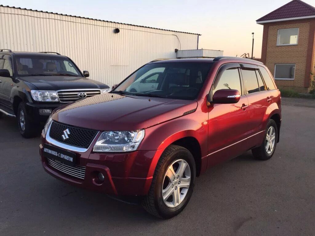 Гранд витара 2011 купить. Suzuki Grand Vitara 2010 красная. Сузуки Гранд Витара 2008 красная. Suzuki Grand Vitara 2008 красный. Гранд Витара 2008 год.