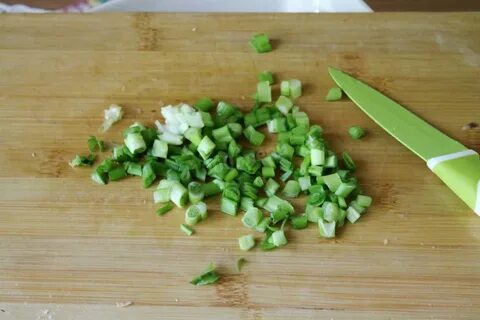 Как нарезать зеленый лук
