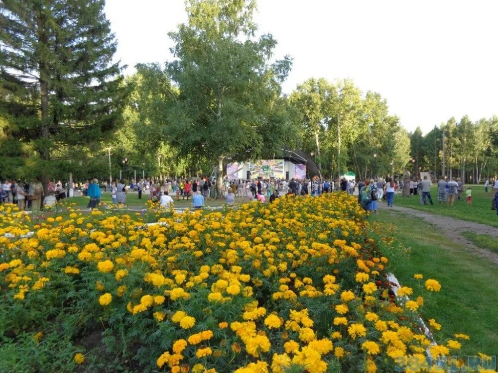 Праздник парк пушкина. Праздник парк пушкина. А. Праздник парк пушкина. Пушкинский парк сарапул.