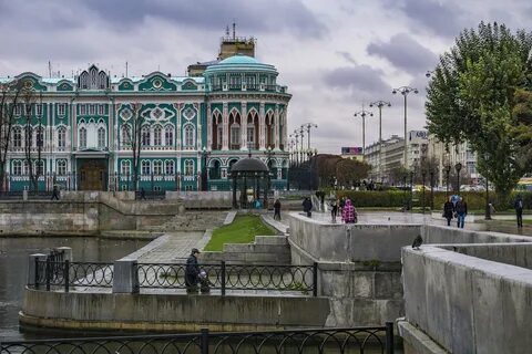 Плотинка