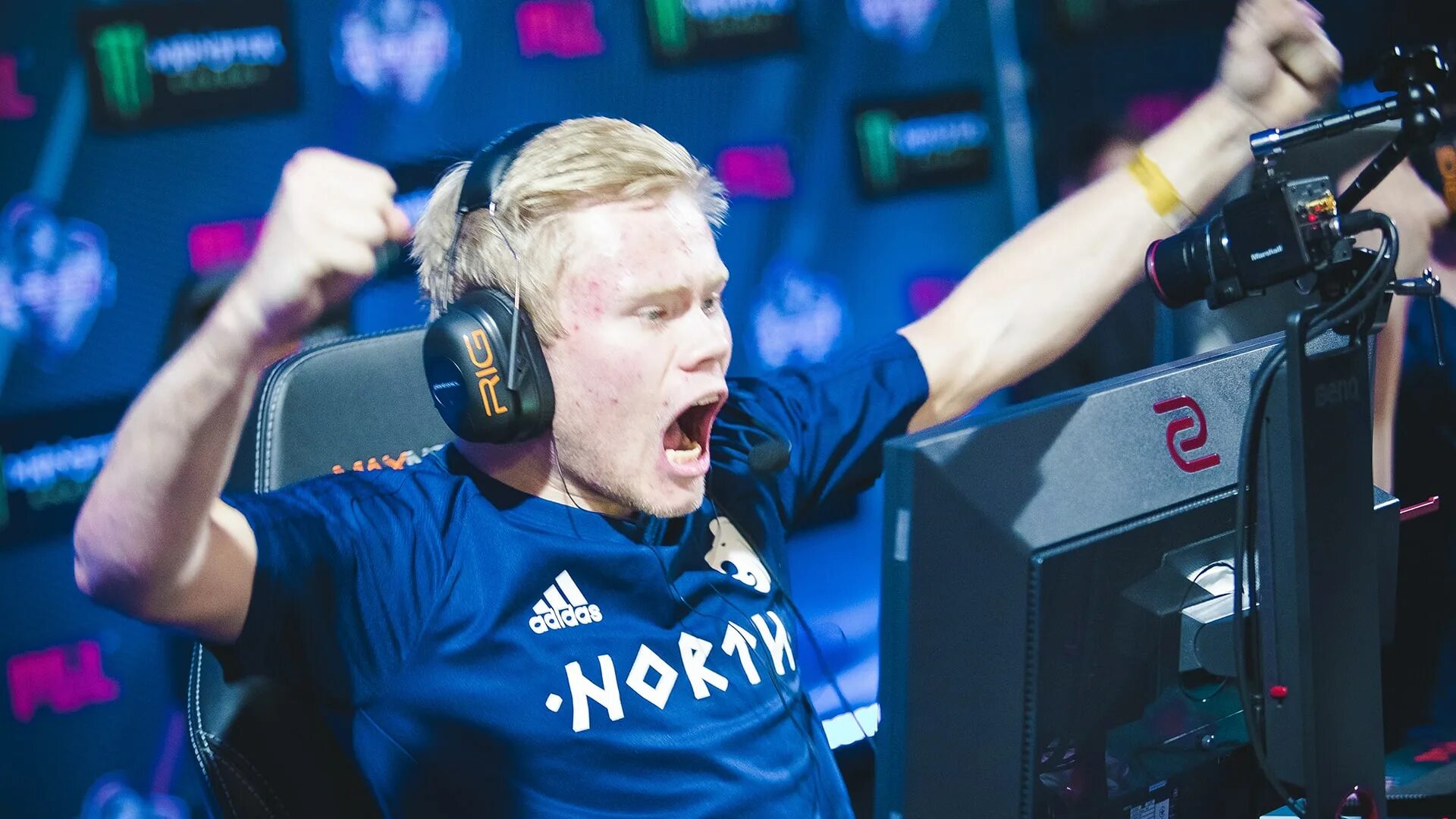 Magisk cs2. Киберспортсмен кс го. мэджик астралис. magisk кс го.