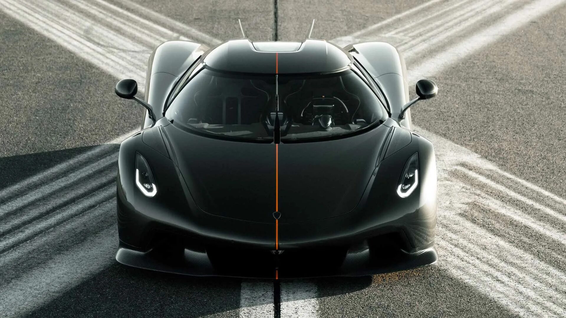 Кёнинзек джеско. Koenigsegg jesko absolut. Кенигсегг джеско 2021. Джеско абсолют. Кенигсегг йеско абсолют.