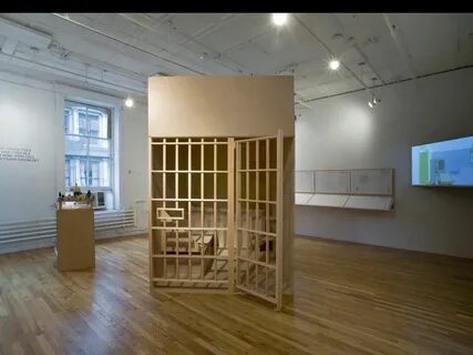 Hole room