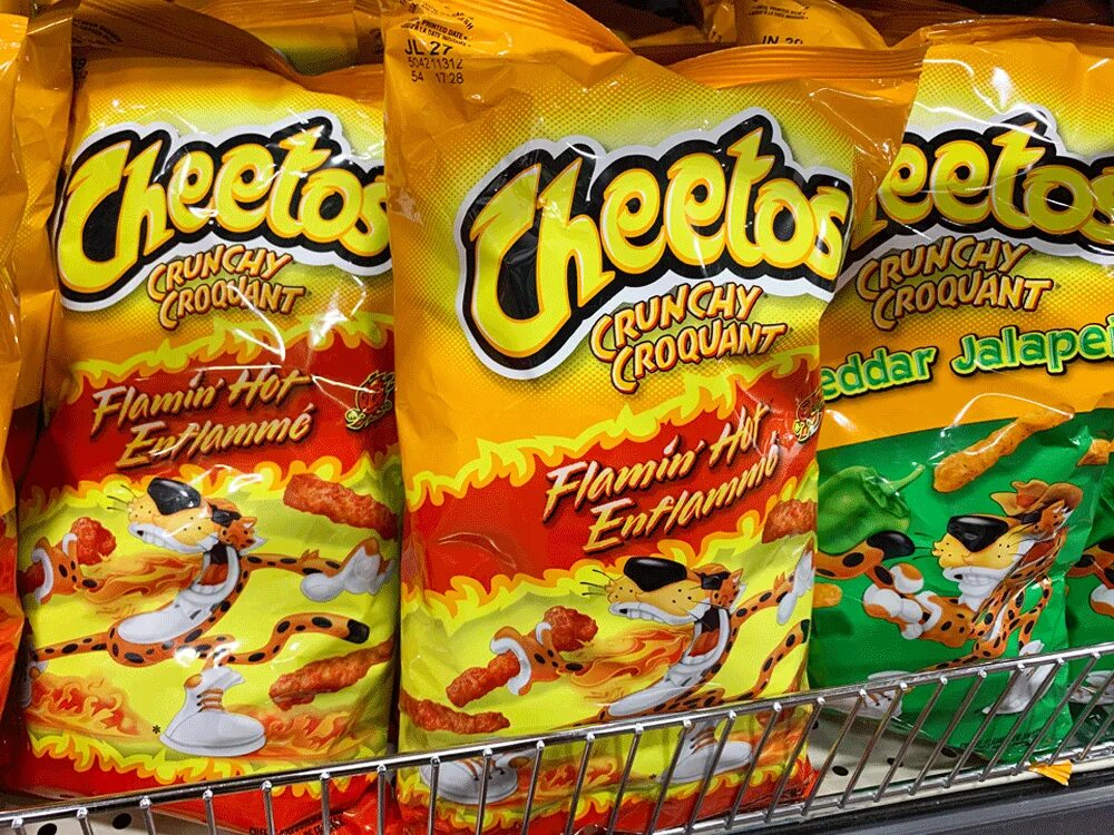 Flaming cheetos clairo. Читос. читос flamin hot. читос crunchy flamin hot. hot cheetos.