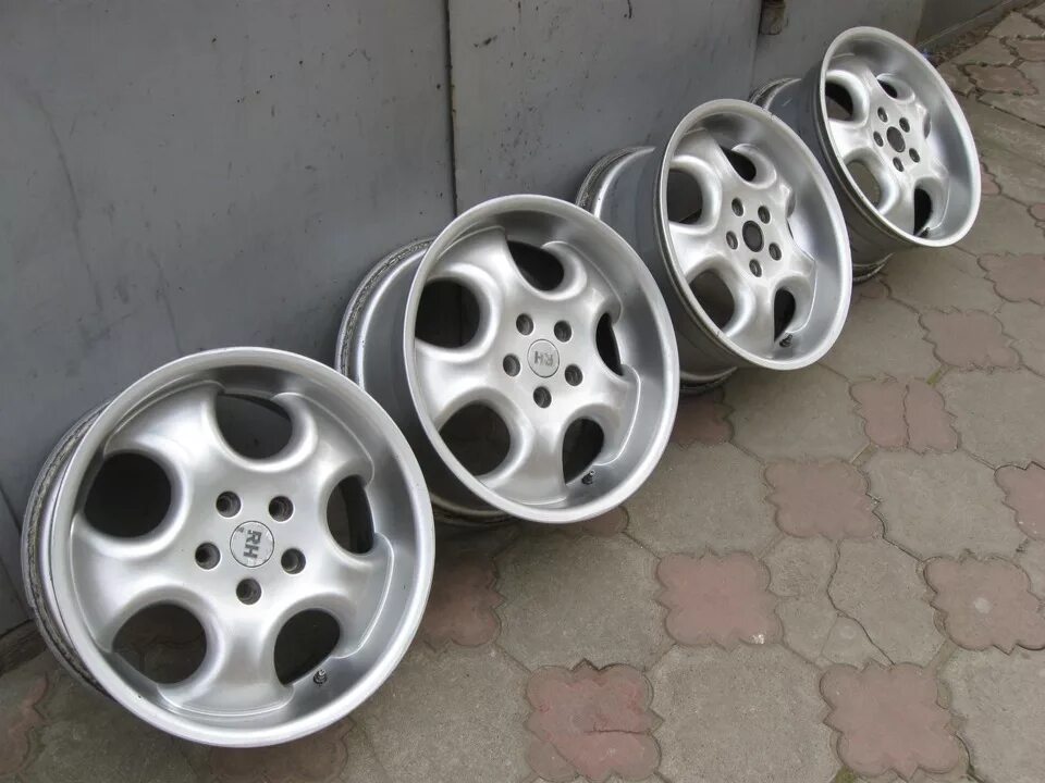 Диски rh Cup r17 5/112. 5 112 R17. Rh диски 4x100 et 60 r17. Диски Мерседес r17 с полкой. Купить r16 5 112