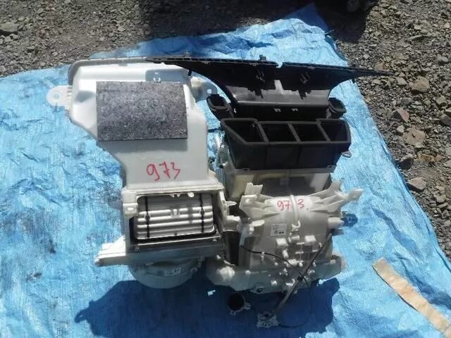 Печка toyota vitz. Тойота платц устройство печки. Toyota platz салон. Радиатор печки 87150. Тойота плац печка.