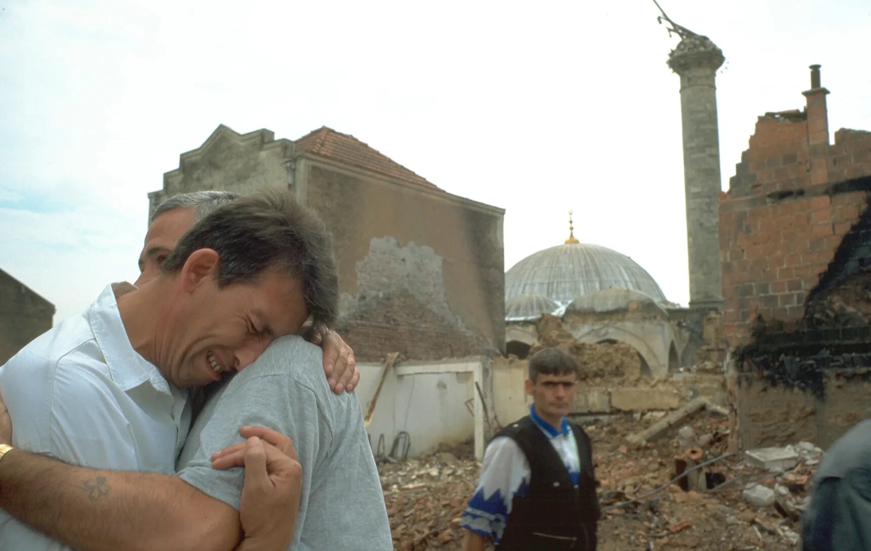 25 лет бомбардировок югославии