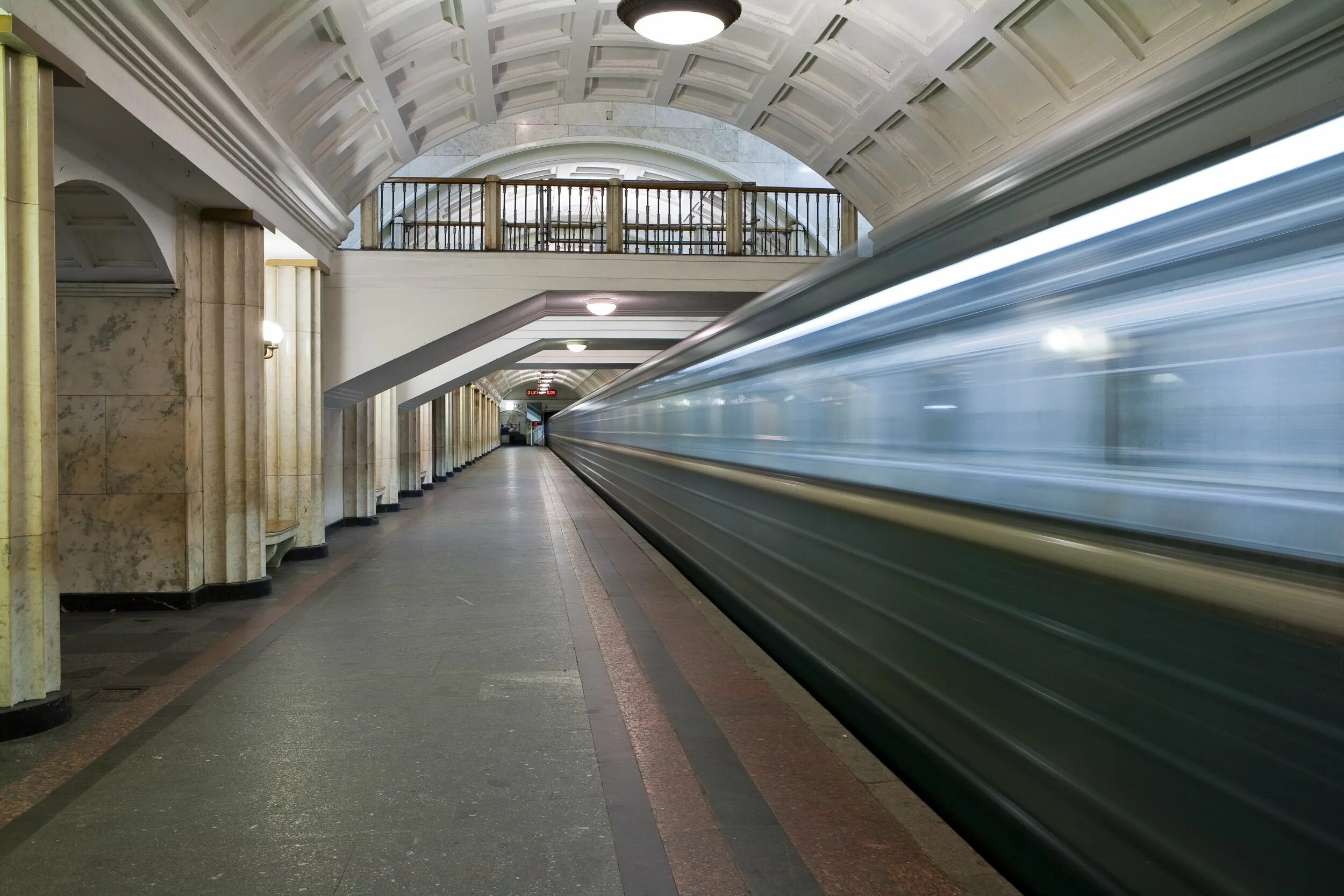 Театры метро театральная. Московский метрополитен станция Театральная. Станция Театральная 1938. Станция станция метро Театральная. Театральная (станция метро, Самара).