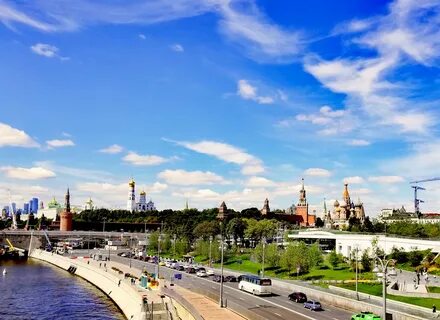 Москва ини