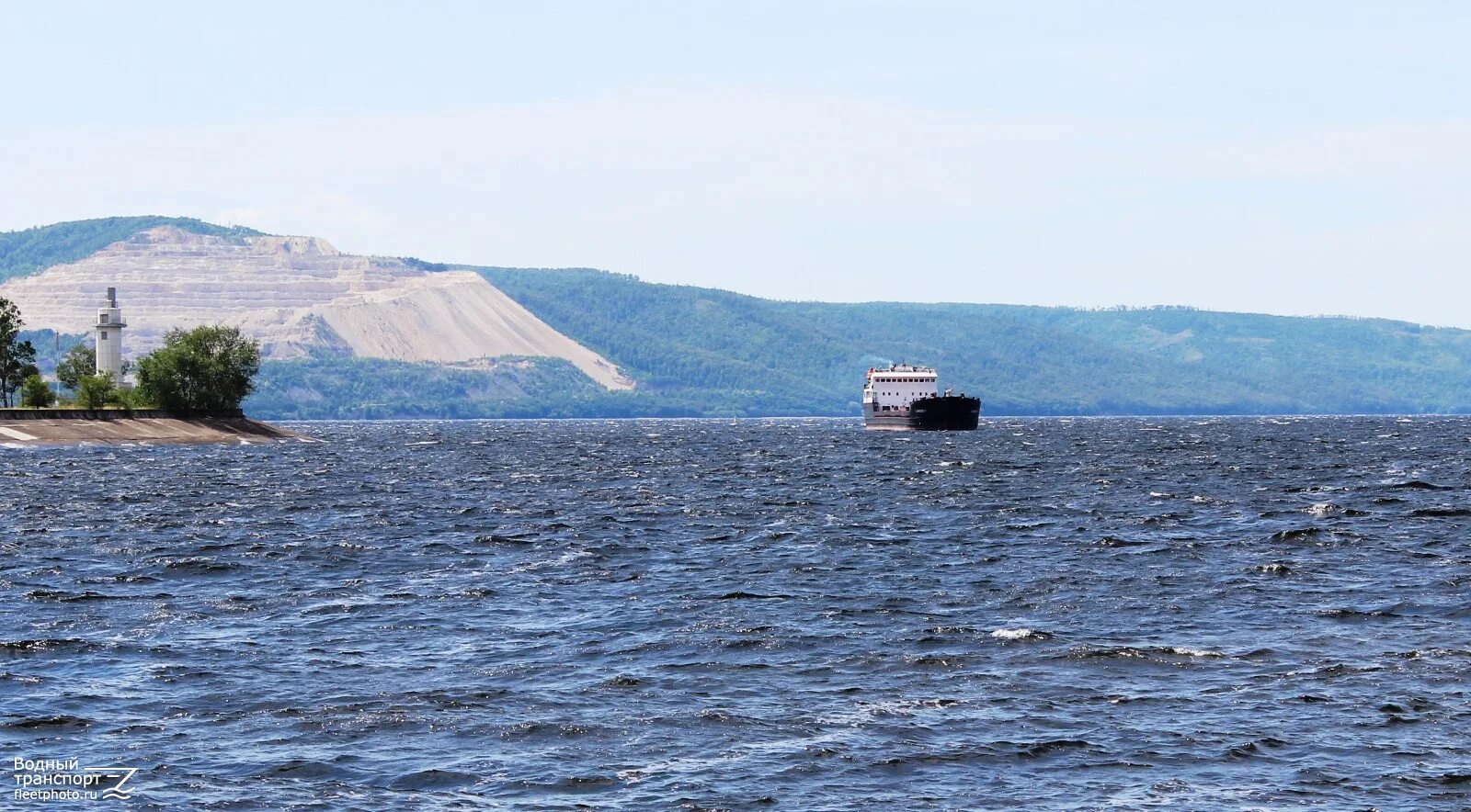 Куйбышевское самарское водохранилище. Куйбышевское водохранилище татарстан. Река волга куйбышевское водохранилище. Река волга куйбышевское водохранилище. Куйбышевское самарское водохранилище.