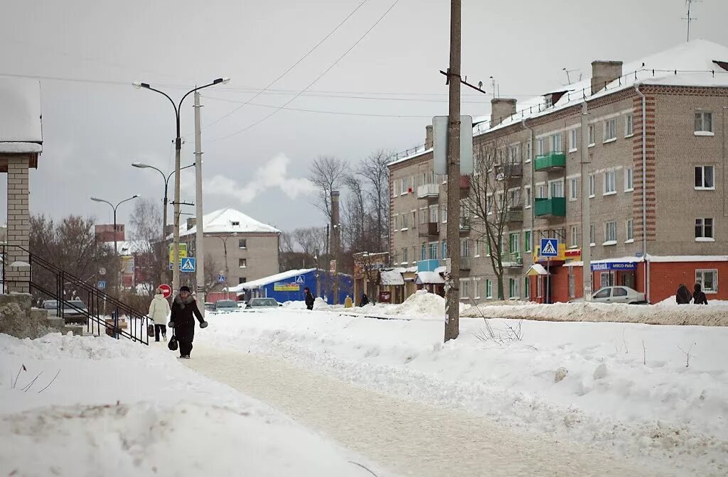 Погода в камешково на неделю владимирская. Улица Свердлова Камешково. Камешково ул Свердлова. Фабрика Свердлова Камешково. Город Камешково улица Свердлова.