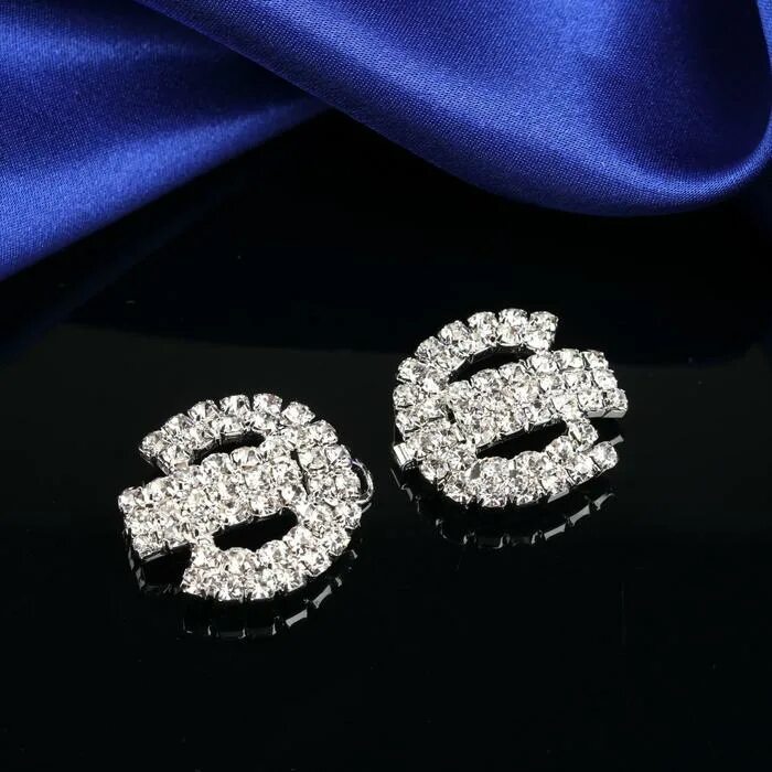 Нарядная пряжка. Тогл это в приложении. Нарядная застежка пять букв. Нарядная застежка пять букв. Нарядная застежка пять букв.