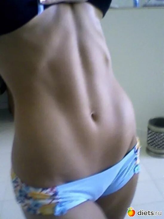 Красивый живот. Небольшой женский животик. Живот у девушки 16. Животик у девушки. Женский животик.