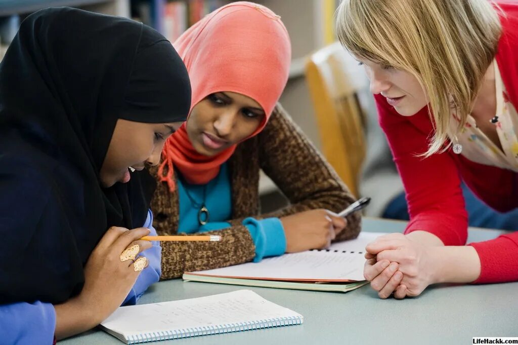 Студент на арабском языке. Arabic student. Студенты арабы. Арабский студент.