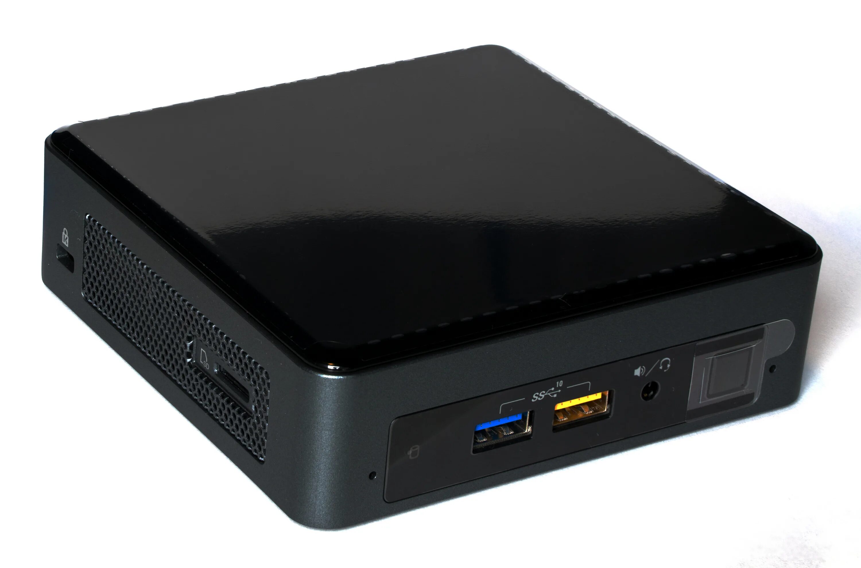 Мини ПК Интел NUC. Неттоп nuc5cpyh. Intel NUC Core i7 (boxnuc8i7beh). NUC 8.