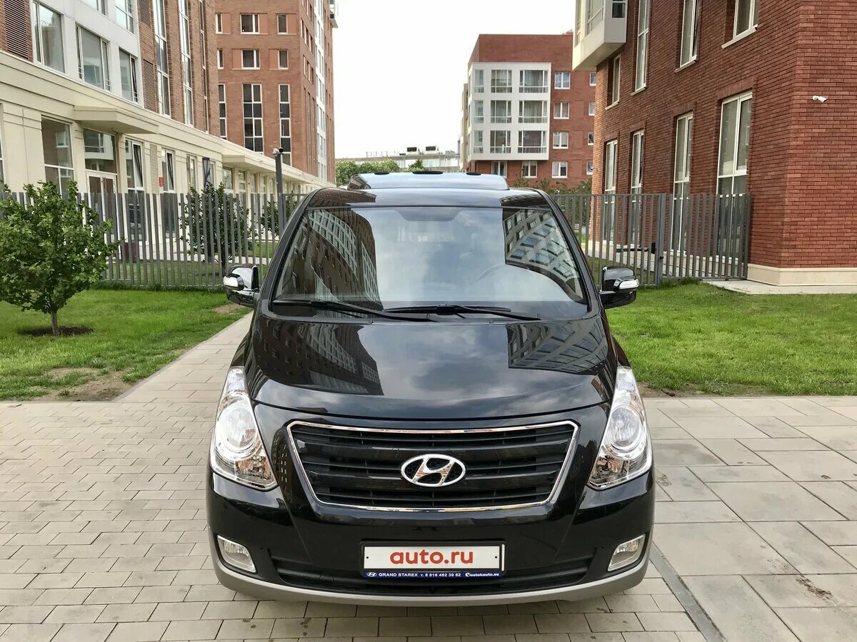 Чёрный Hyundai Grand Starex i 2.5d at (145 л.с.). Grand Starex Рестайлинг. Hyundai Grand Starex i 2.5d at (145 л.с.) чёрный с пробегом. Hyundai Grand Starex i 2.5d at (145 л.с.) белый с пробегом. Купить хендай старекс в московской области