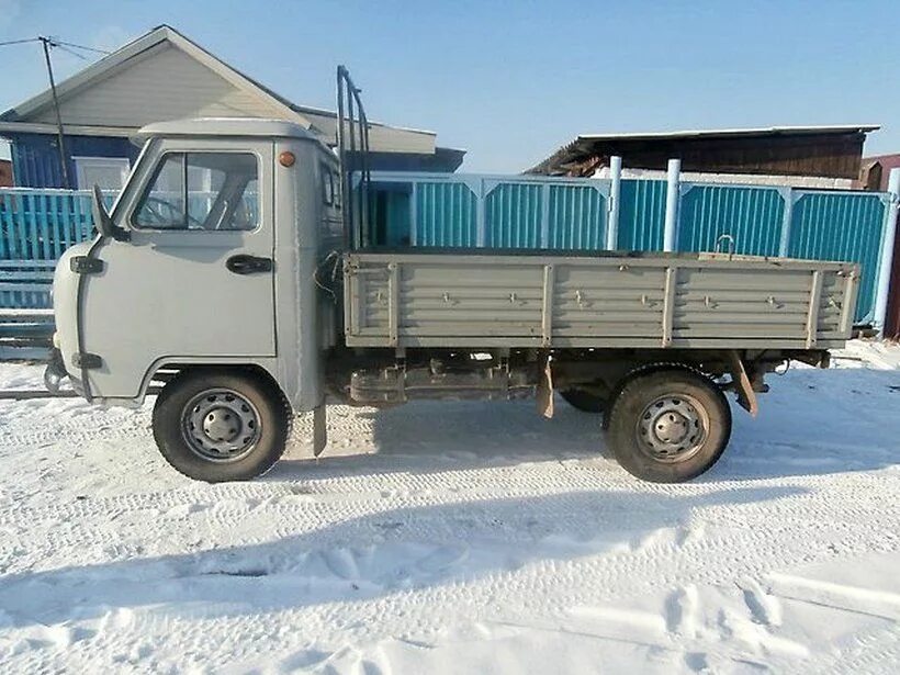 Уаз бурятия. Улан Удэ УАЗИК бортовой gruzovik. УАЗ бортовой Улан. УАЗ грузовик452 ву Улан Удэ. УАЗ бортовой в Улан Удэ.