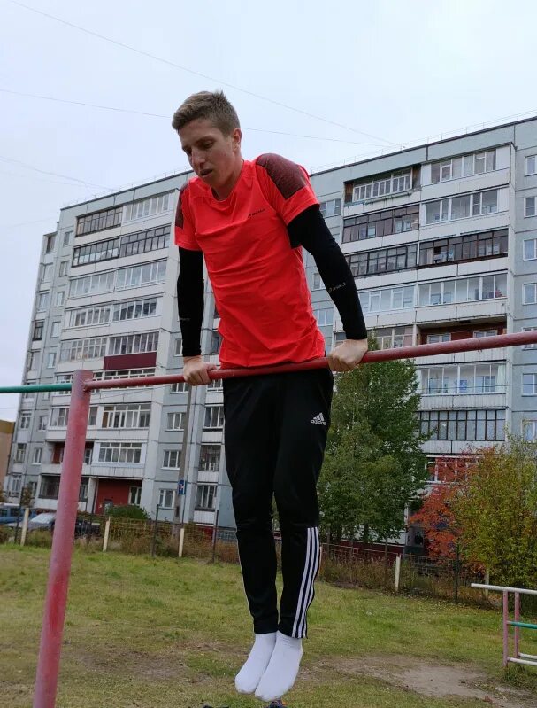 Студенческий спорт относится к спорту. Студенческий спорт. спорт студенты. спорт студенты картинки. международный день студенческого спорта картинки.