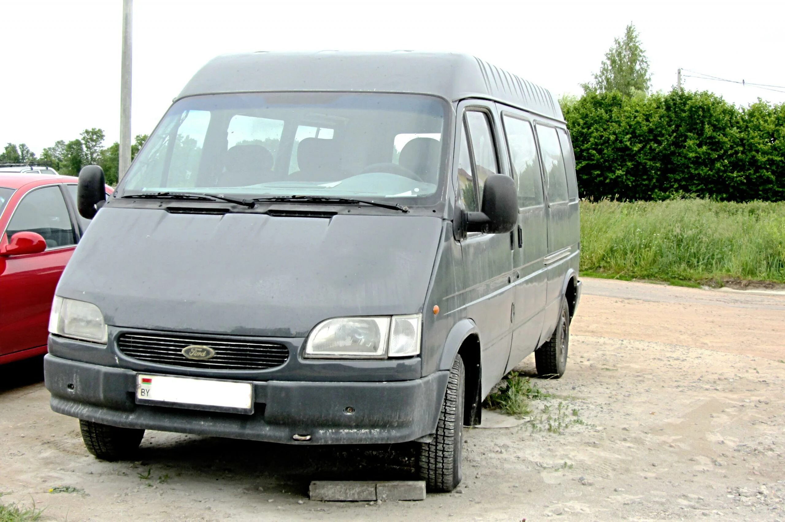 Ford Transit 1996. Транзит авто 1996. Форд Транзит 1996. Транзиты Белоруссии.