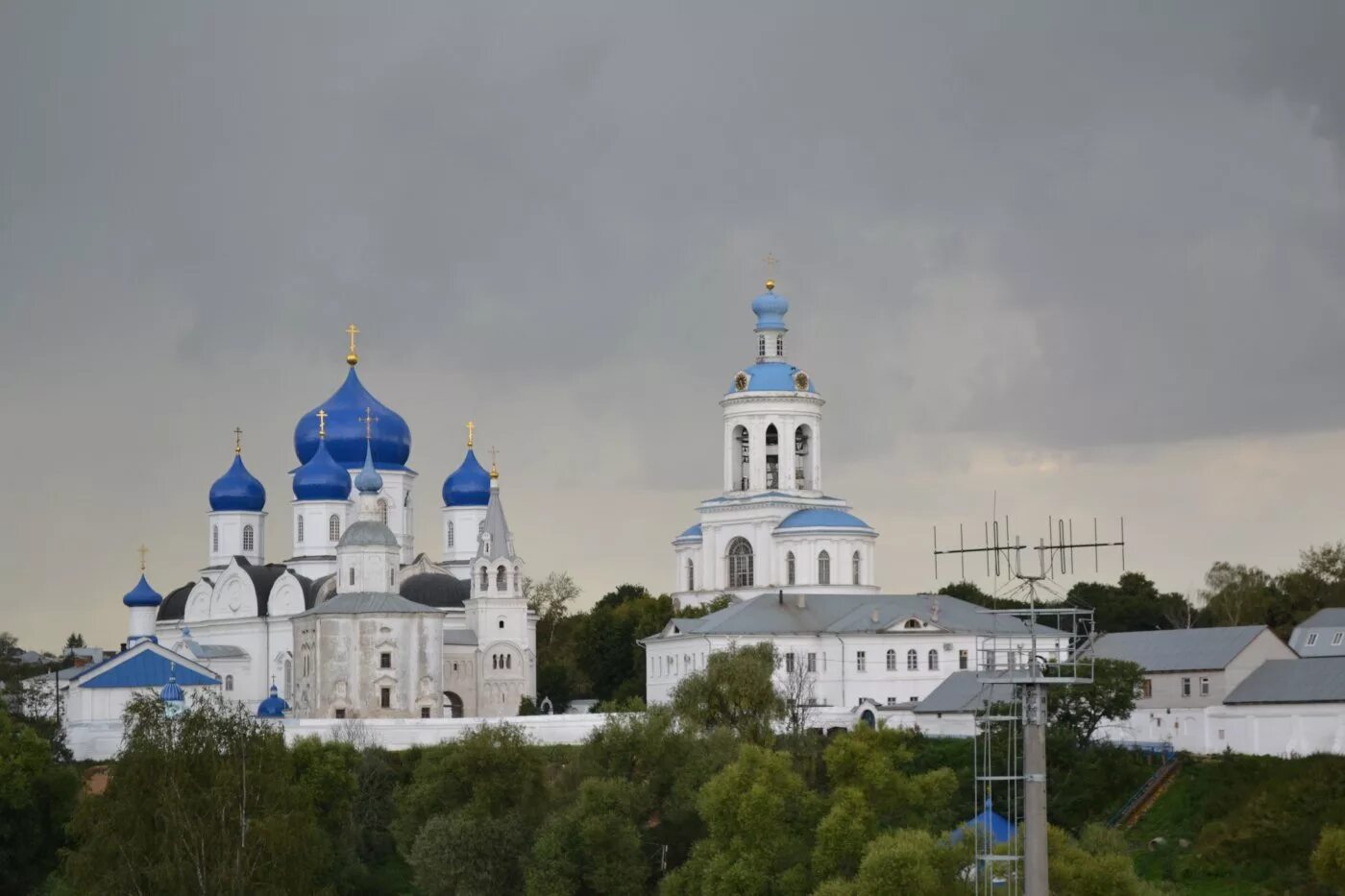 Свято боголюбский монастырь