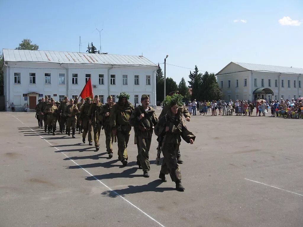 Пгт Кромы. Кромской районный поселок городского типа Кромы. Старые фотографии поселка Кромы. Кинотеатр мир в Кромах.