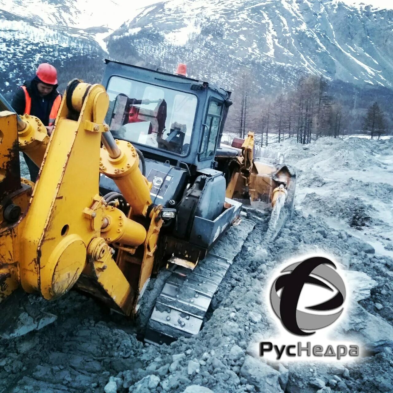 Удостоверение машиниста бульдозера. Вахтовый метод водитель. Машинист б/к. Календарь бульдозериста 2023. Машинист бульдозера.