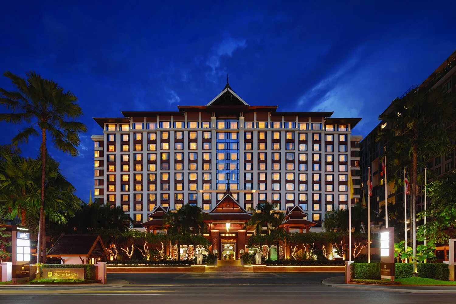 Shangri la&#039;s. Гостиница shangri-la hotel. гостиница shangri-la hotel 5*. shangri la la. отель шангри ла париж.