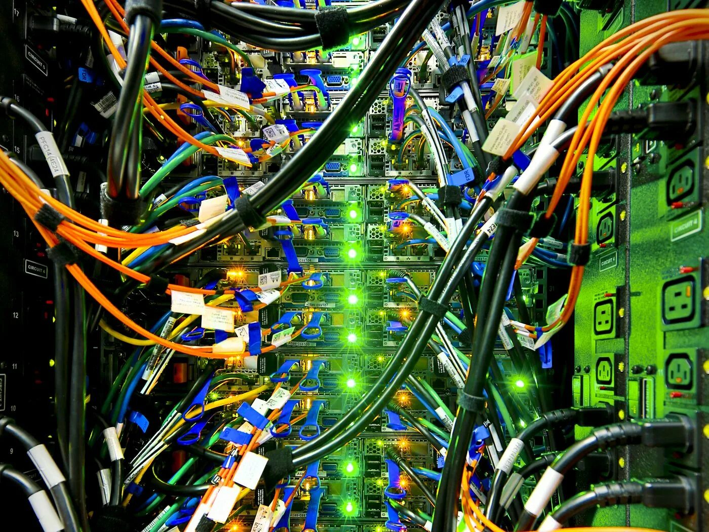 Light networking. Light networking