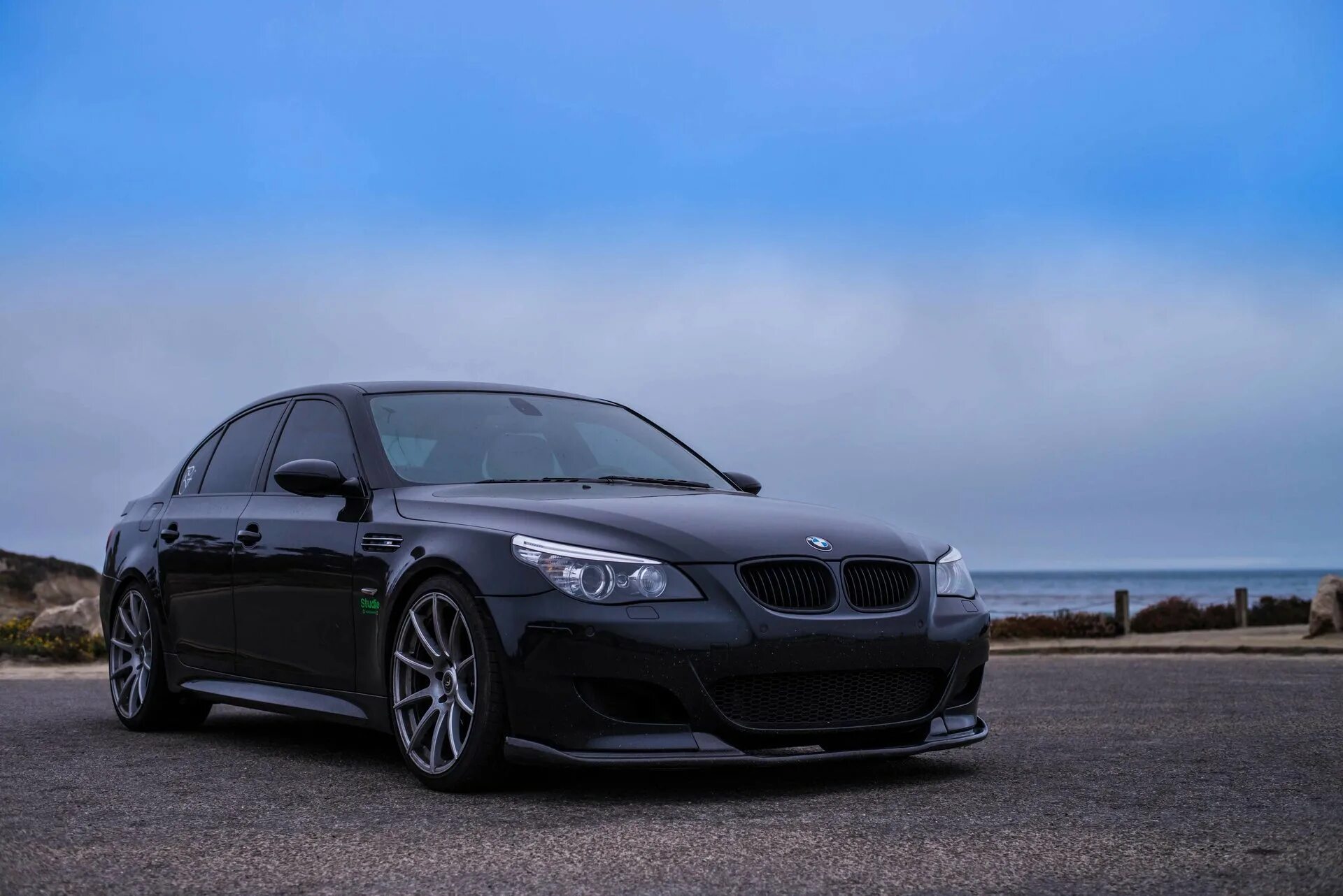 Bmw m 5 m 60. БМВ m5 e60 черная. БМВ е60 м. БМВ м5 е60. БМВ 5 е60.