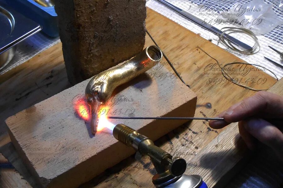 Пайка оловом бронзы. Пайка бронзы латуни. Сварка tig меди латуни. Припой для пайки латуни газовой горелкой. Пайка меди с нержавейкой.