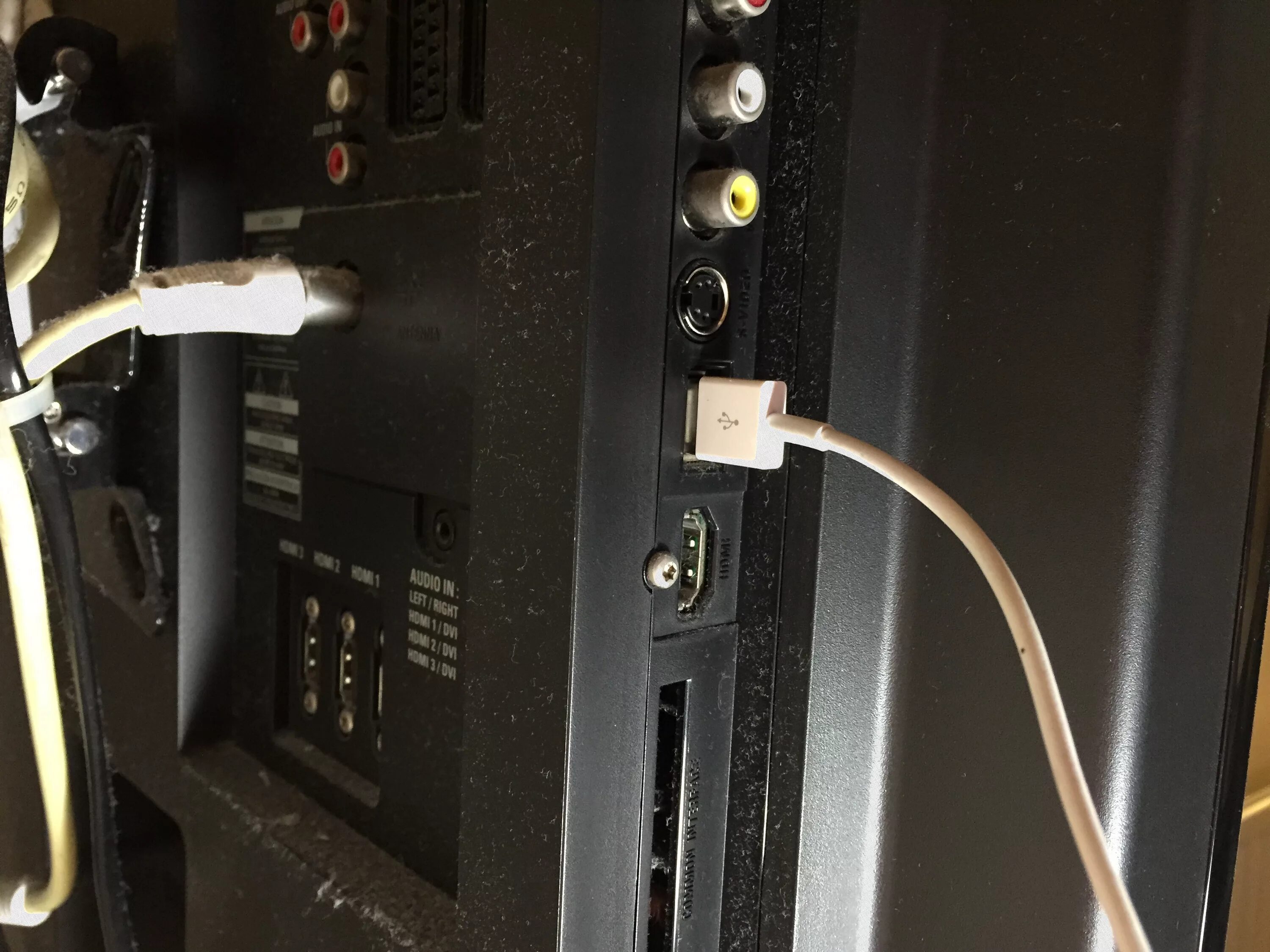 Как подключить телефон к телевизору через кабель. Mhl micro-usb to hdmi. Гнездо антенны на телевизоре lg. Кабель usb-hdmi (подключить смартфон к телевизору). Телевизор подключение флешки.