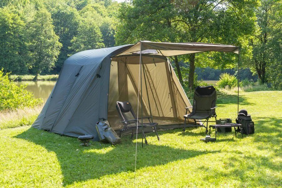 Палатка для летней рыбалки. Шелтер карповый. Карповая палатка Фишерман. Палатка шелтер. Карповая палатка Анаконда.