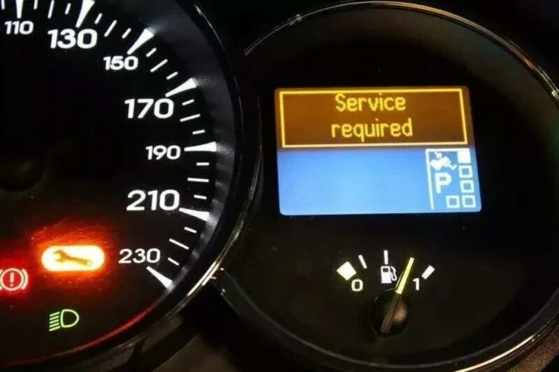 Service required Рено Меган 3. Значки ошибок Renault Fluence. Рено Флюенс межсервисный интервал. Сброс сервисного интервала Рено Сандеро. Сброс межсервисного интервала рено