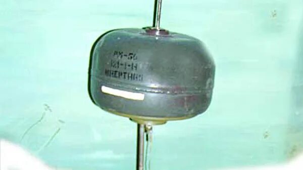 Якорная речная мина ярм. Мина ярм. Морская мина ярм. Якорная речная мина. Противодесантные мины пдм-1м.