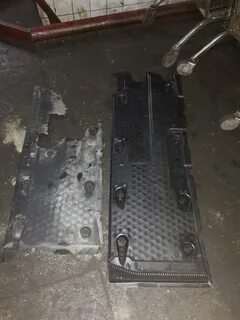 Защита днища шкода