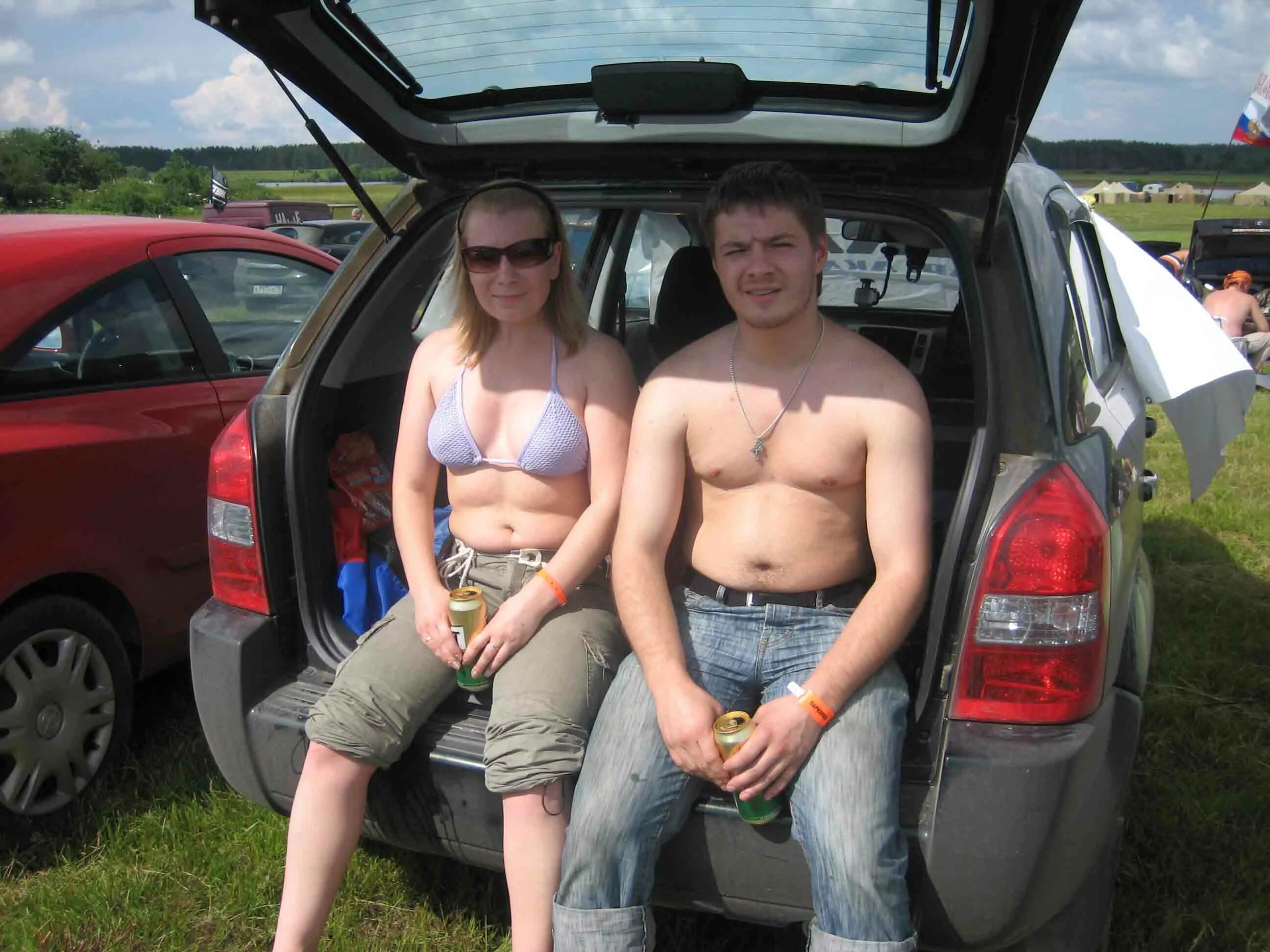 Пежит. Пежить. пежат.
