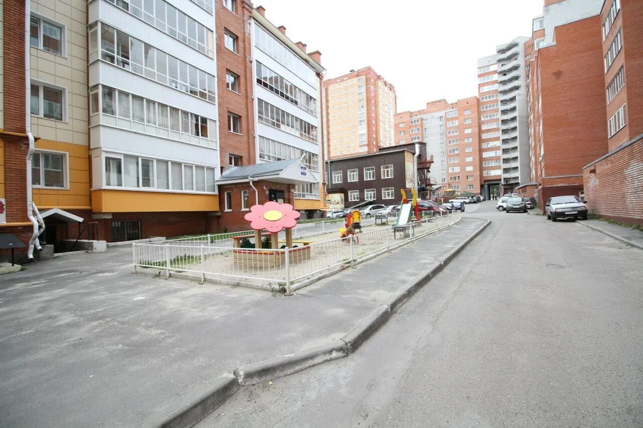 Фото: Sharmel, салон красоты, ул. Льва Толстого, 38Г, Томск - Яндекс.Карты