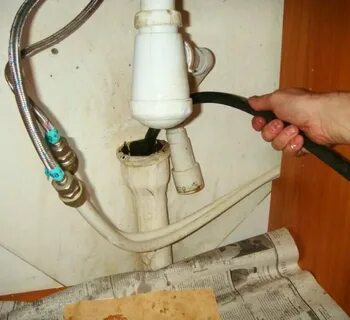 Засор сифона на кухне